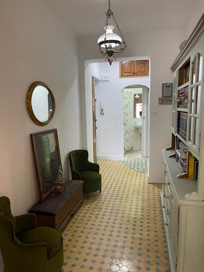 Vintage Granada Apartment ภายนอก รูปภาพ